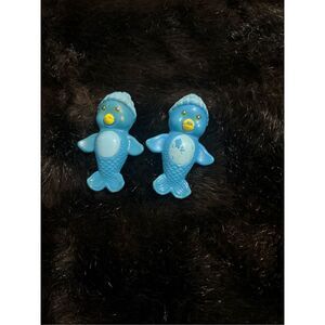 Kenner Sea Wees Icy-Gals Penny Penguin Toy Figure lot of 2